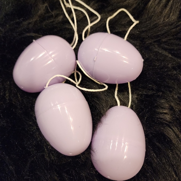 Set of 25 Hanging Plastic Easter Eggs - Picture 4 of 4